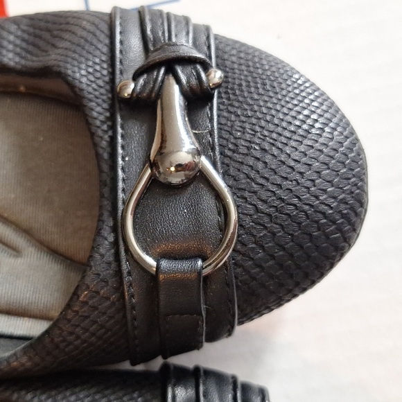 BLACK FLATS SIZE 7 - Picture 2 of 7